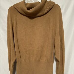 St. John YELLOW LABEL Knit Sweater Wool Blend Cowl Neck SZ M Light Brown *READ*